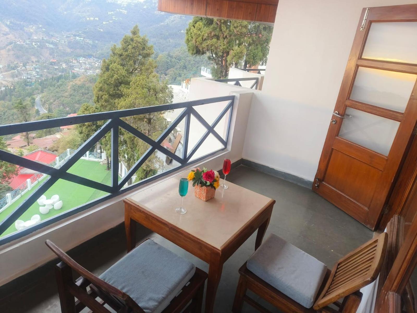 Green N Breeze Resorts Mussoorie Dış mekan fotoğraf